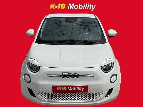 Blanco Usado 2023 Fiat 500e Utilitario | 19.600 € (Un poco caro) - Imagen 1/4