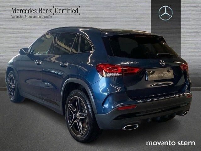 Usado Mercedes GLA250 AMG line 218 CV (160 kW) 2022 Azul SUV