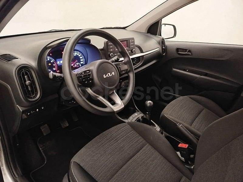 Usado Kia Picanto 67 CV (49 kW) 2024 Gris / plata Utilitario