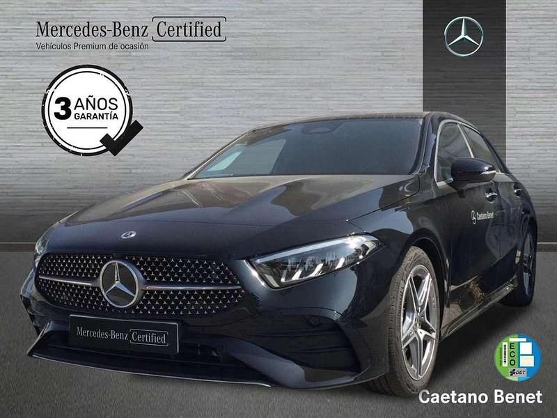 Negro Usado 2025 Mercedes A180 Berlina | 34.950 € (Un poco caro) - Imagen 1/4