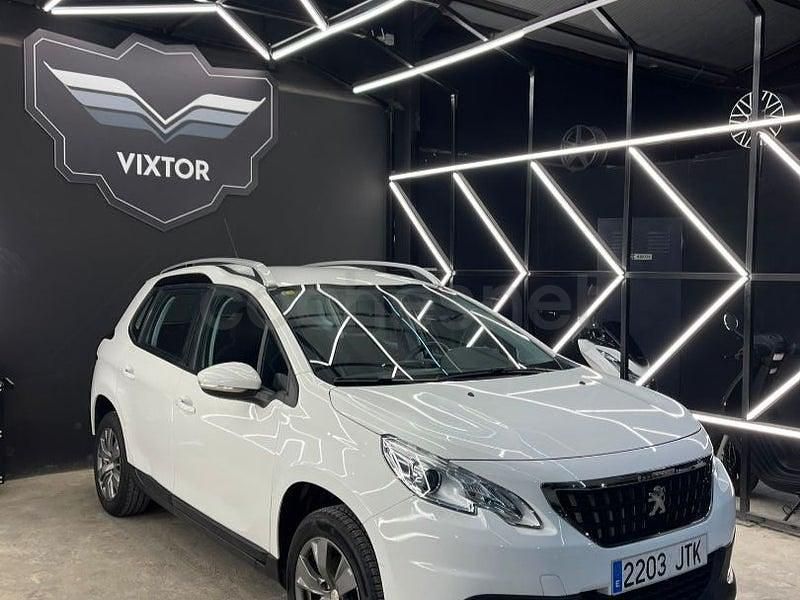 Usado Peugeot 2008 Active 110 CV (80 kW) 2016 Blanco SUV