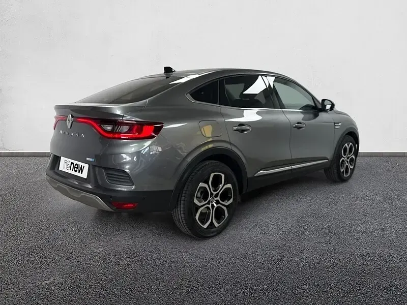 Usado Renault Arkana Zen 145 CV (106 kW) 2021 Gris SUV