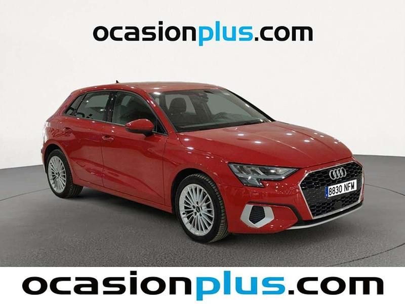 Usado Audi A3 Sportback Advanced 110 CV (80 kW) 2023 Rojo Utilitario