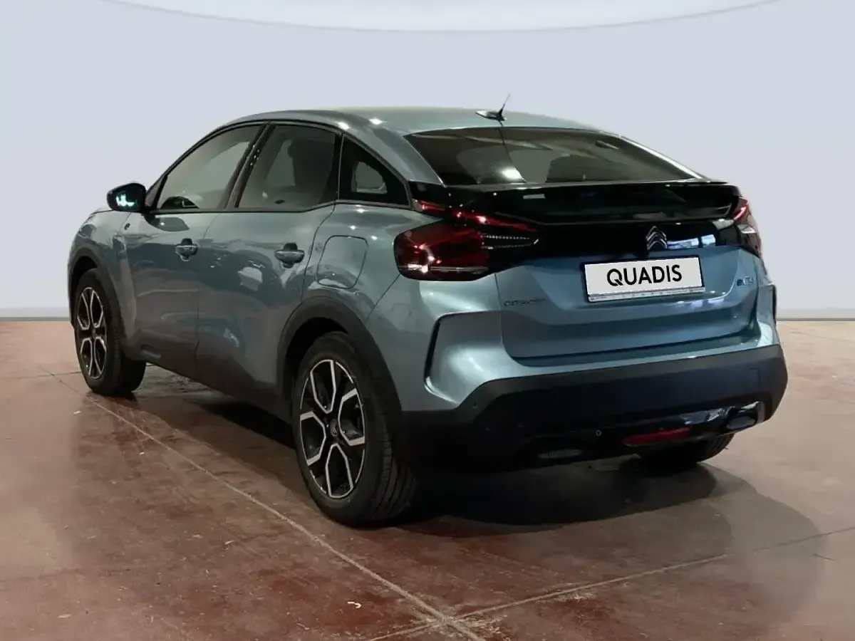 Usado Citroën e-C4 Feel 100 kW (136 CV) 2022 Azul SUV