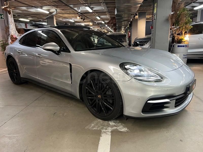 Usado Porsche Panamera 4S 422 CV (310 kW) 2019 Gris / plata Berlina