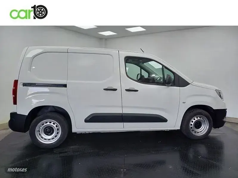 Usado Opel Combo 102 CV (75 kW) 2021 Blanco Monovolumen