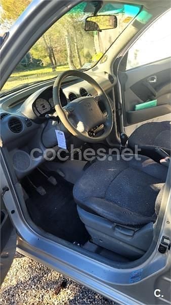 Usado Hyundai Atos GLS 55 CV (40 kW) 2003 Gris / plata Utilitario