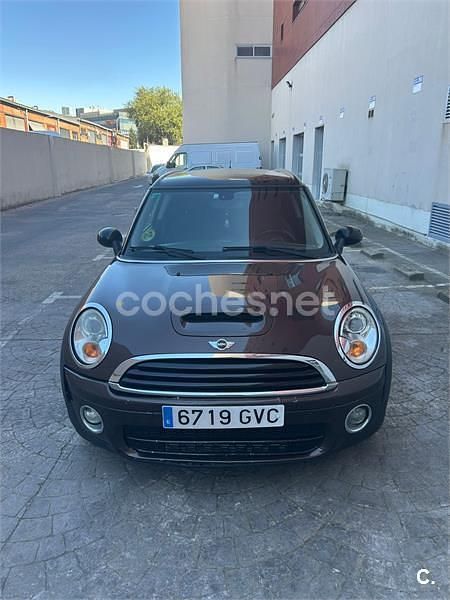 Marrón Usado 2010 Mini Cooper D Clubman Familiar | 6200 € - Imagen 1/4