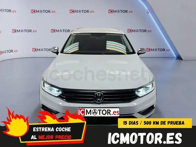 Usado VW Passat Alltrack 150 CV (110 kW) 2016 Blanco Familiar