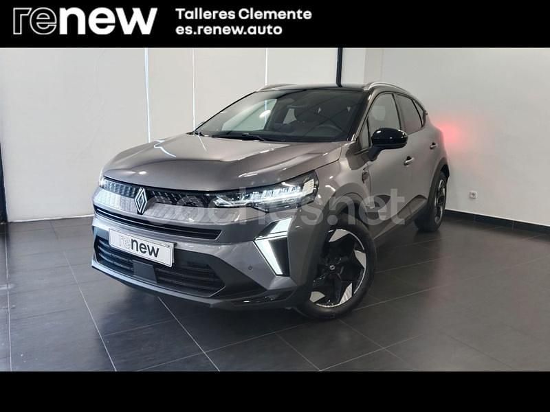Usado Renault Captur Techno 100 CV (73 kW) 2025 Gris / plata SUV