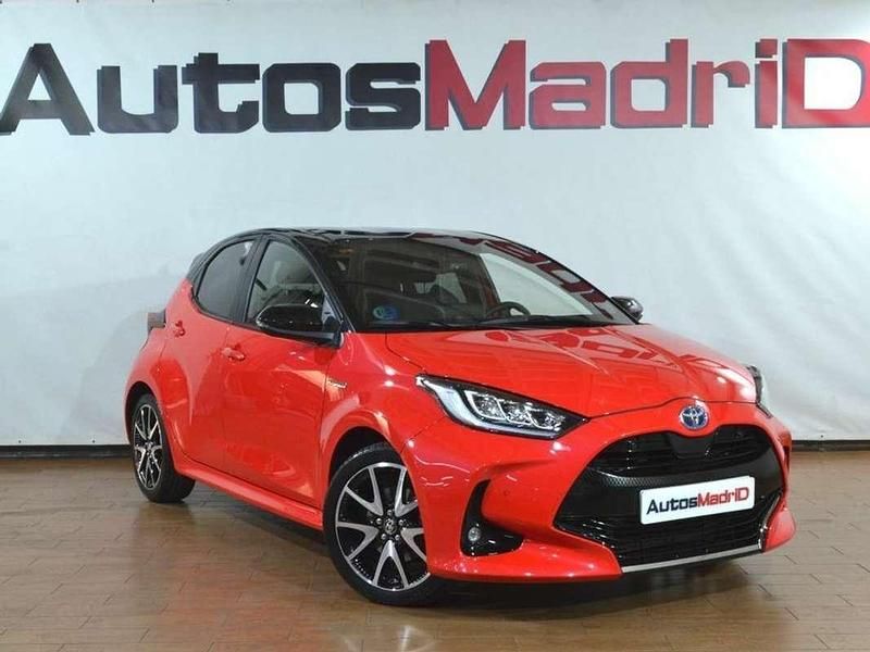 Blanco Usado 2021 Toyota Yaris Hybrid Edition Berlina | 17.990 € (Precio justo) - Imagen 1/4