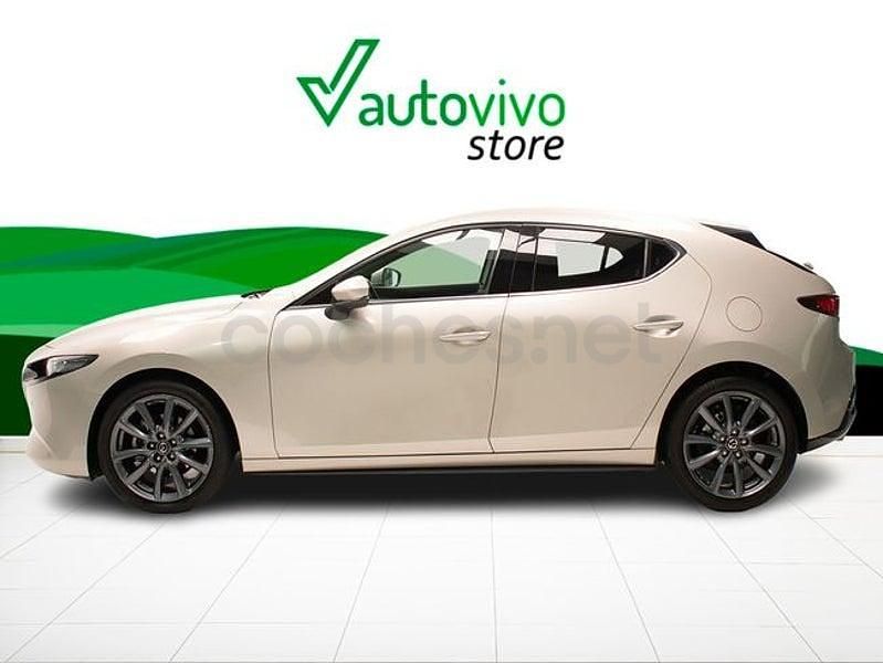 Usado Mazda 3 122 CV (89 kW) 2022 Beige Berlina