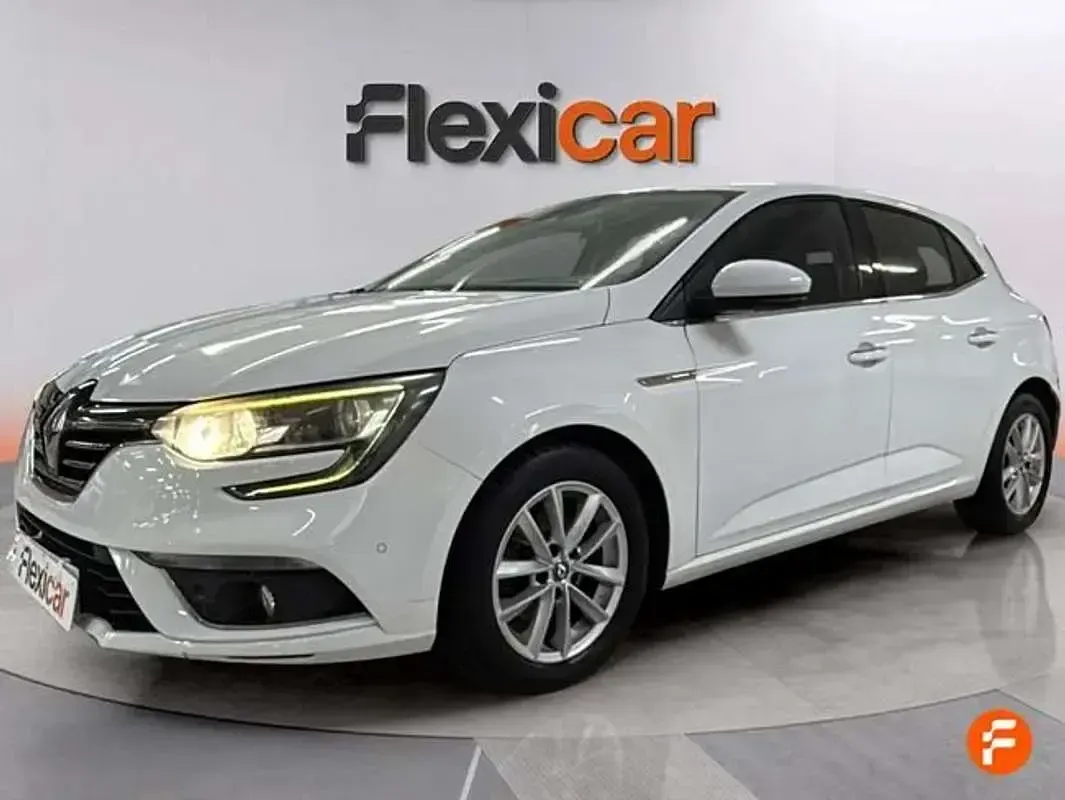 Usado Renault Mégane IV Zen 132 CV (97 kW) 2016 Blanco Utilitario