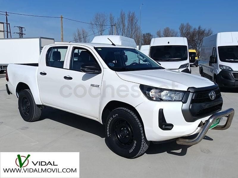 Usado Toyota HiLux 150 CV (110 kW) 2021 Blanco Recogida