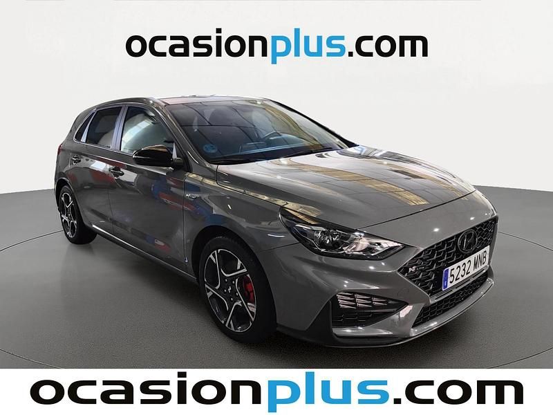 Usado Hyundai i30 N Line 120 CV (88 kW) 2024 Gris Utilitario