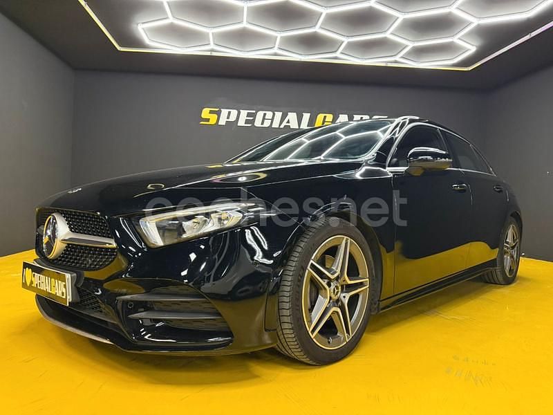 Usado Mercedes A180 116 CV (85 kW) 2019 Negro Berlina