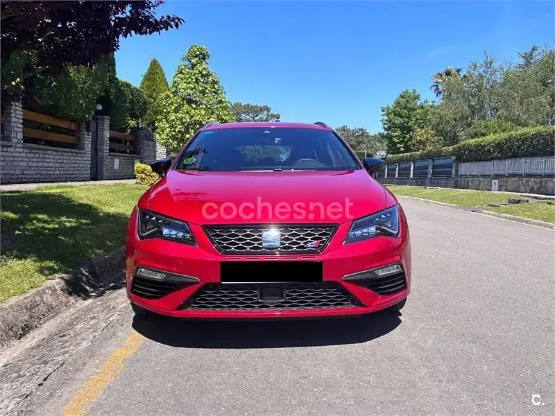 Usado Seat Leon ST CUPRA 300 CV (220 kW) 2017 Rojo Familiar