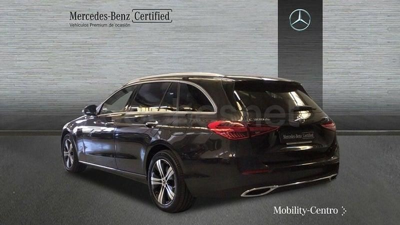 Usado Mercedes C300e Avantgarde 313 CV (230 kW) 2024 Gris grafito Familiar