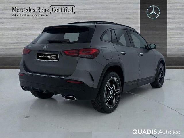 Usado Mercedes GLA250 218 CV (160 kW) 2023 Gris montaña SUV