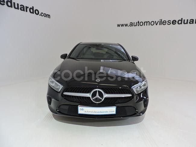 Usado Mercedes A250 218 CV (160 kW) 2022 Negro Berlina