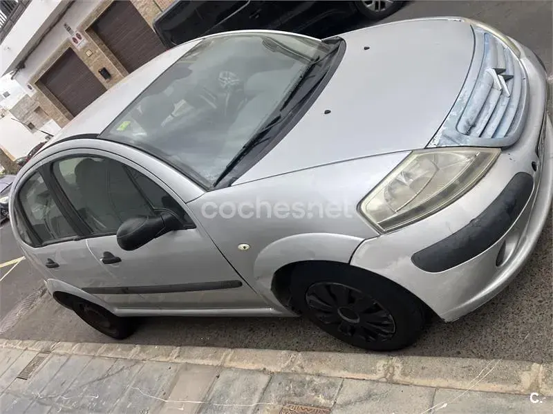 Usado Citroën C3 Furio 75 CV (55 kW) 2007 Gris / plata Berlina