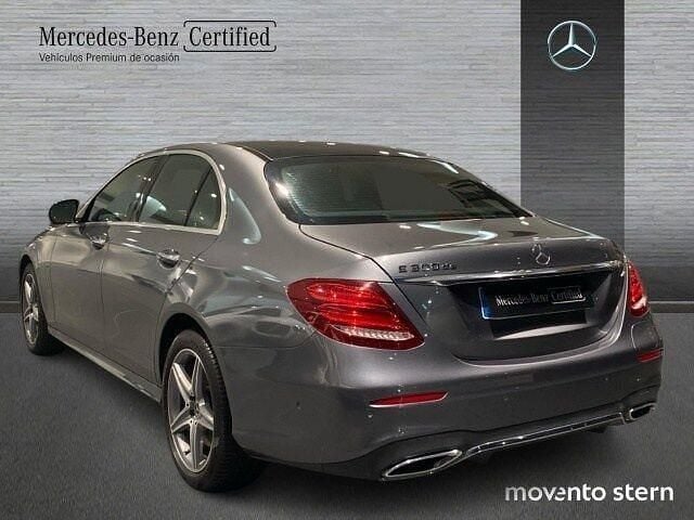 Usado Mercedes E300 306 CV (225 kW) 2019 Gris Berlina