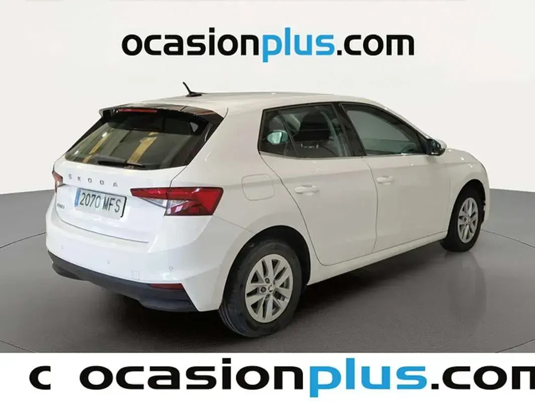 Usado Skoda Fabia Ambition 110 CV (80 kW) 2023 Blanco Utilitario