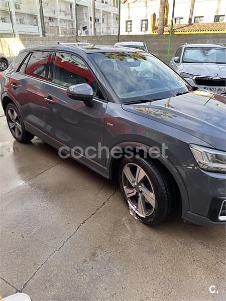 Usado Audi Q2 Sport 116 CV (85 kW) 2017 Gris / plata SUV