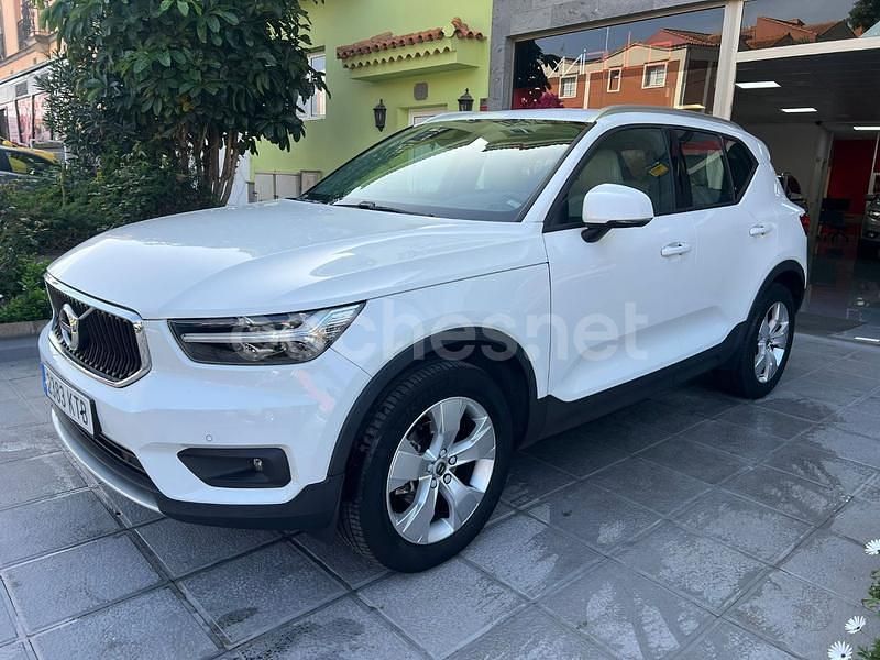 Blanco Usado 2019 Volvo XC40 Business Edition SUV | 21.990 € (Un poco caro) - Imagen 1/4