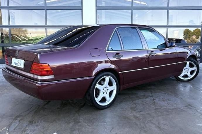 Usado Mercedes 300 SE 231 CV (169 kW) 2021 Berlina