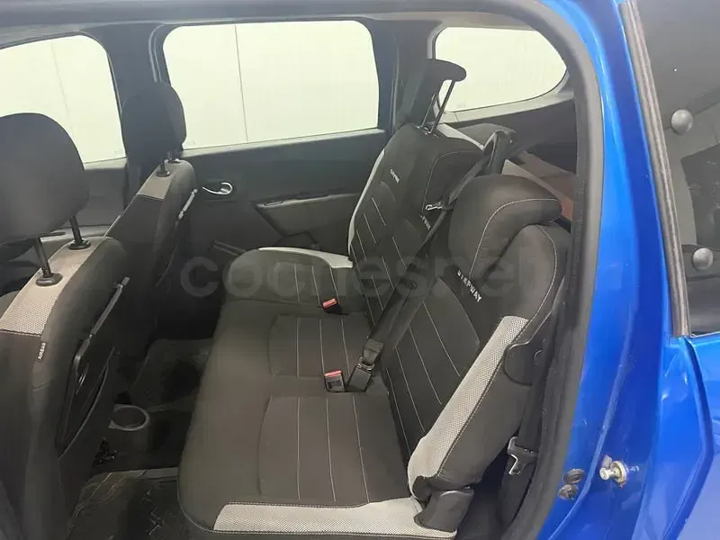 Usado Dacia Lodgy Lauréate 115 CV (84 kW) 2017 Azul Monovolumen