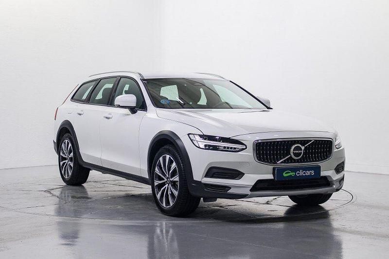 Usado Volvo V90 CC Pro 197 CV (144 kW) 2021 Blanco Familiar
