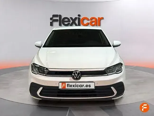 Usado VW Polo Life 95 CV (69 kW) 2023 Blanco Utilitario