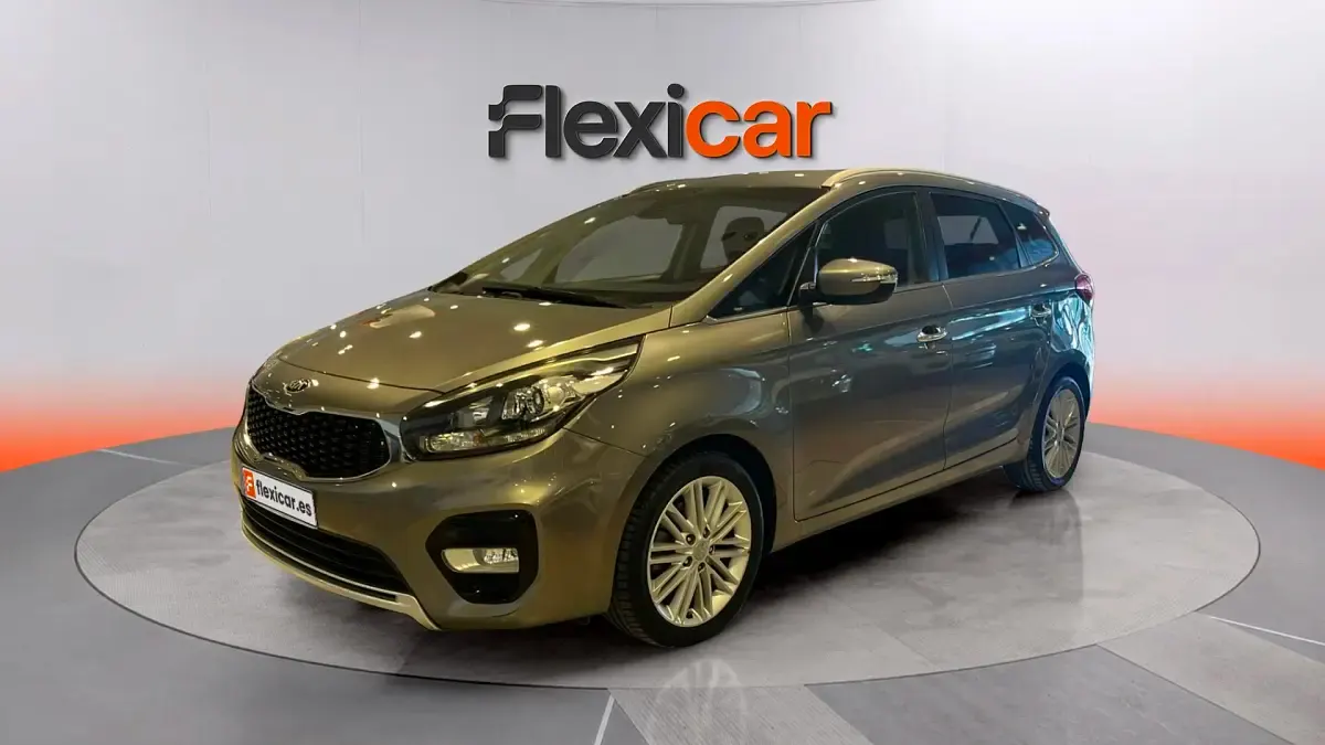 Usado Kia Carens 141 CV (103 kW) 2017 Gris Monovolumen