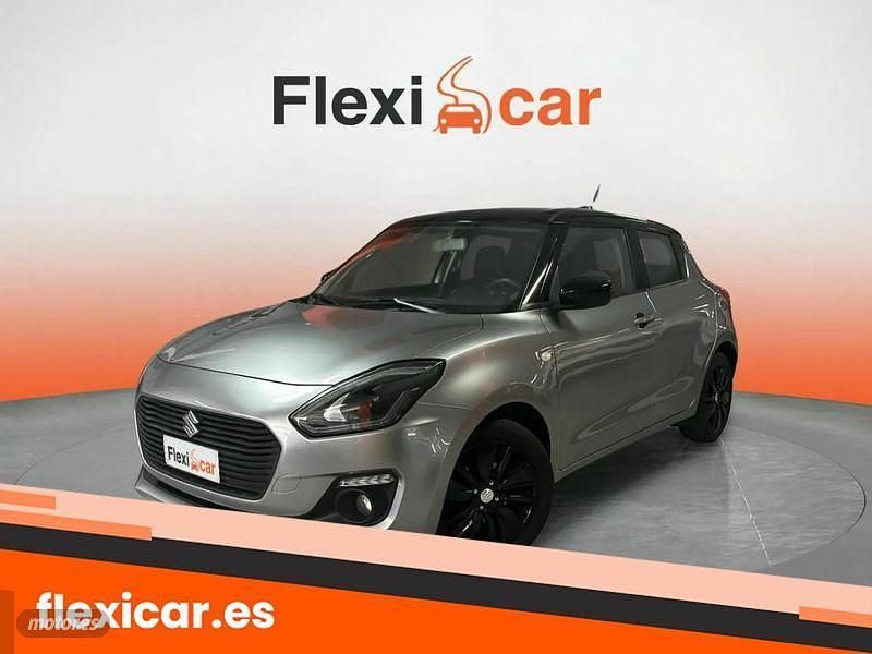 Usado Suzuki Swift 111 CV (81 kW) 2018 Gris Utilitario