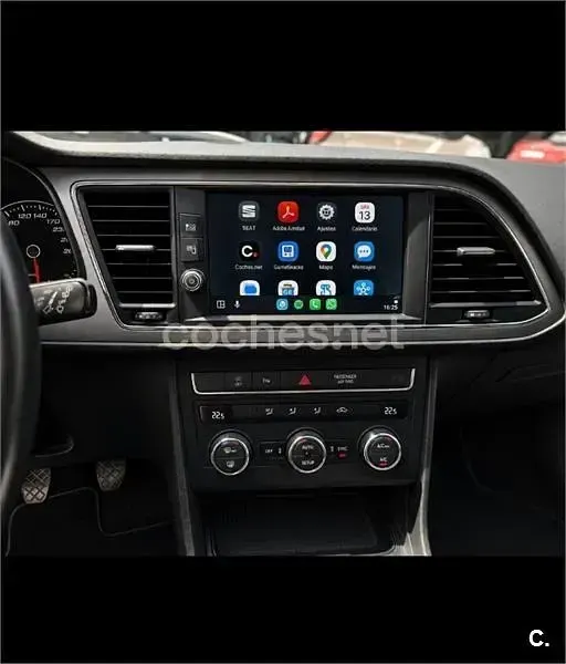 Usado Seat Leon ST Style 115 CV (84 kW) 2020 Blanco Familiar