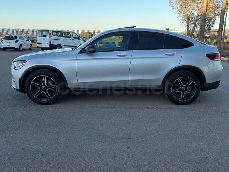 Usado Mercedes GLC220 194 CV (142 kW) 2020 Gris / plata Coupe