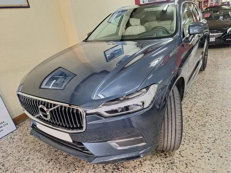 Usado Volvo XC60 Inscription 250 CV (183 kW) 2018 Azul SUV