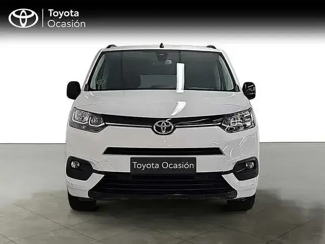 Usado Toyota Proace Verso City 131 CV (96 kW) 2025 Blanco Familiar