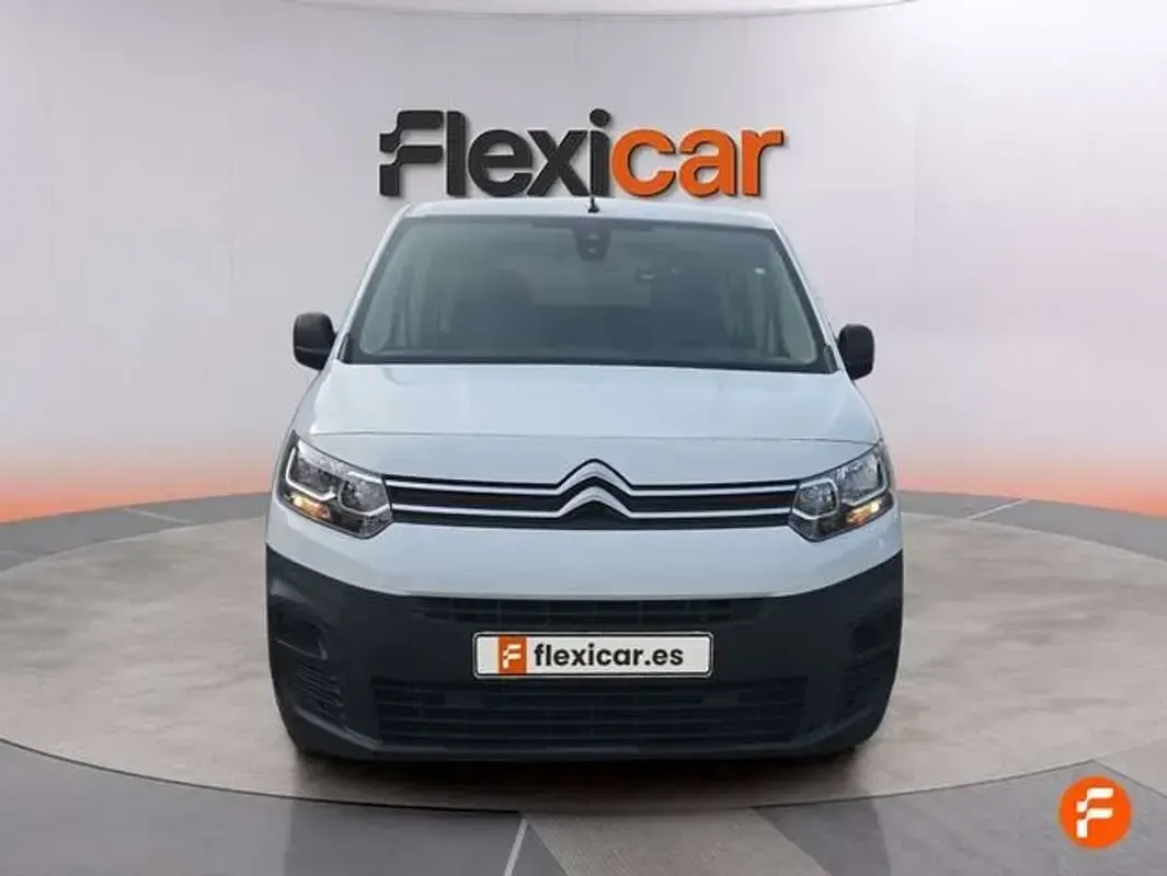 Usado Citroën e-Berlingo Shine 102 CV (75 kW) 2022 Blanco Familiar