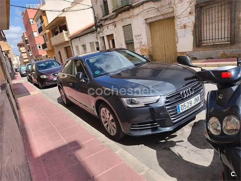 Usado Audi A4 190 CV (139 kW) 2016 Negro Berlina