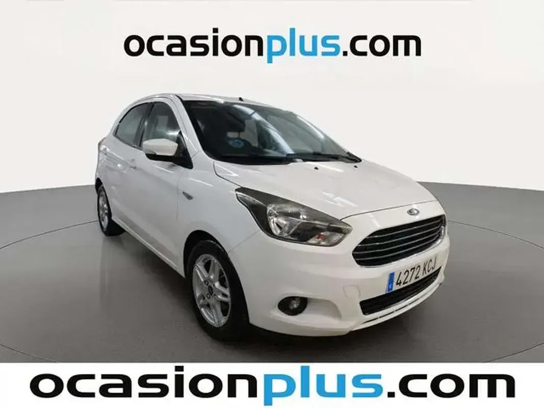 Usado Ford Ka Plus Ultimate 86 CV (63 kW) 2017 Blanco Utilitario