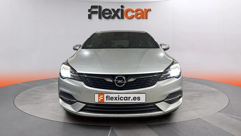 Usado Opel Astra 110 CV (80 kW) 2020 Gris Berlina
