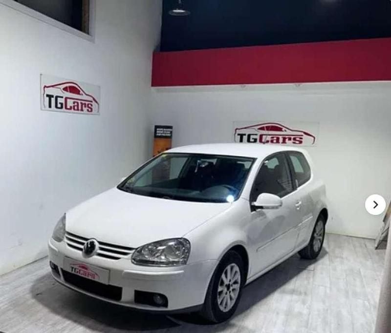 Blanco Usado 2007 VW Golf V Highline Utilitario | 3990 € (Precio justo) - Imagen 1/4