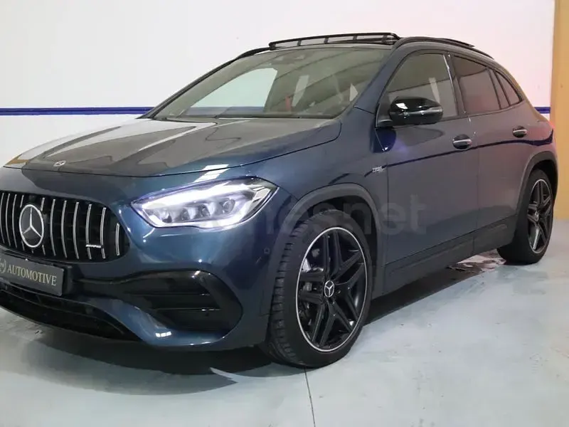 Usado Mercedes GLA45 AMG 421 CV (309 kW) 2021 Azul SUV
