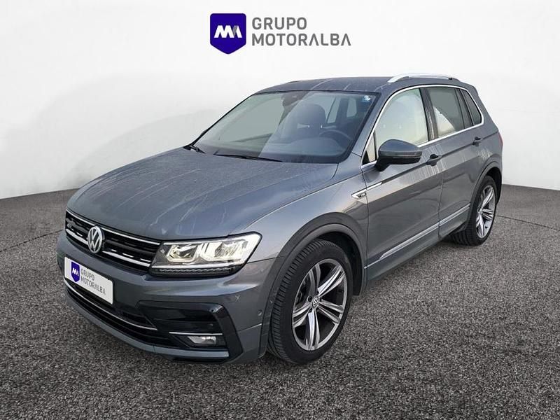 Gris / plata Usado 2020 VW Tiguan Advance SUV | 27.990 € (Precio justo) - Imagen 1/4