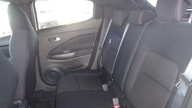 Usado Nissan Juke Acenta 114 CV (83 kW) 2020 Blanco SUV