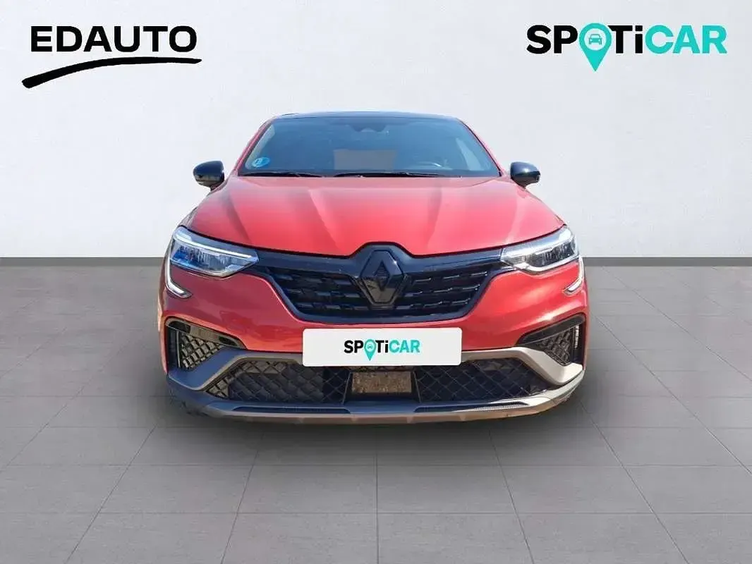 Usado Renault Arkana Equilibre 143 CV (105 kW) 2023 Rojo SUV