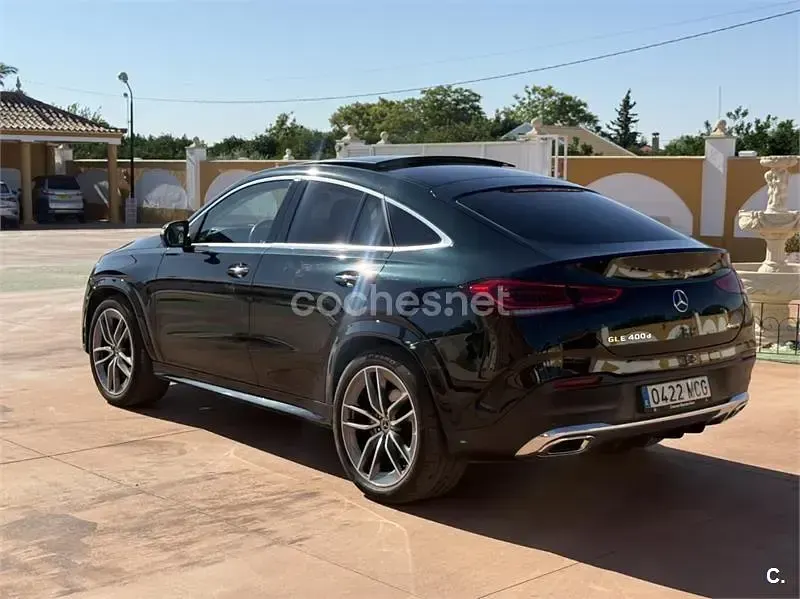 Usado Mercedes GLE400 330 CV (242 kW) 2022 Verde Coupe