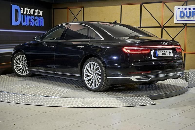 Usado Audi A8 Premium 449 CV (330 kW) 2020 Negro Berlina